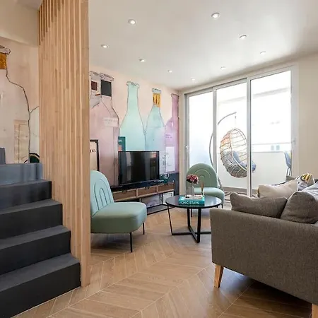 Renovated Bijou Gem In Heart Of Appartement Cannes